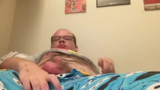 Masturbando de pijama