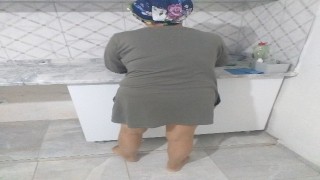 Mature Turbanli Dishwashing Pantyhose Skirt Turkish Ifsa