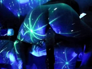 Gode Tres Long Comme un Sabre Dans Le Cul Avec un Lumiere Mapping Club Disco BOY PUSSY