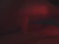 Девушка мастурбирует игрушкой до оргазма