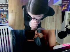 Девушка-стример skinloverss отдалась мне во время стрима для пожертвований POV WebCamera - Screenshot 5 of 16 - Twitch