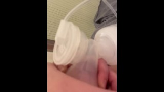 Breast Pumping for the First Time