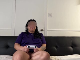 Gamer girl also likes to suck & fuck - PotitoGordo (Amateur)