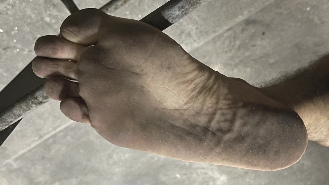 Dirty Soles Cum on my Crocs and Walk on it - Pornhub.com