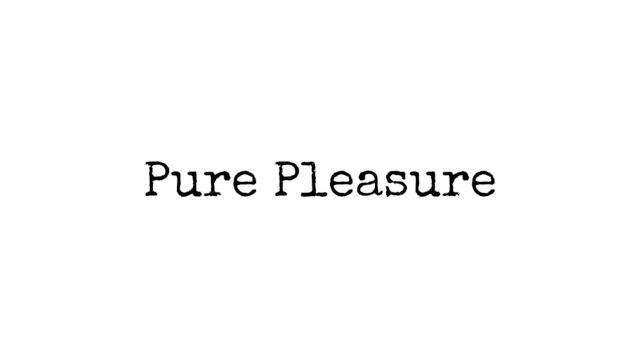 Das Armband. Die Jeans. Der Orgasmus. Willkommen Bei Pure Pleasure.