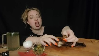 СОБЛАЗНЮ И РАССЛАБЛЮ: обсосать рыбий хвост | asmr | mukbang | 먹방
