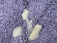 Small Cumshot