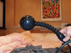 新しいアナルバルーンでS字結腸拡張して強制おもらし - Screenshot 2 of 16 - アナルバルーン