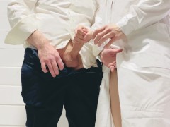Медсестра помогла клиенту собрать анализ спермы - Screenshot 4 of 16 - Real Nurse