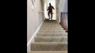 Мигающий Член - Застукал Меня Весь Обнаженный