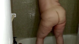 Big Ass Blonde Pawg Milf Slut Taking Shower  Twerking Big Booty (White Girl Fat Pussy) POV, JOI