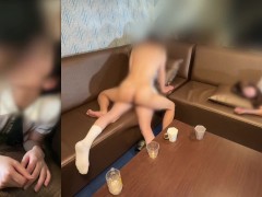 【友達の隣で教師とアクメセックス】「喘ぐな！声出したら起きるぞ！」私はダメだと分かっているのに、先生のおちんこで感じてしまいました…快楽に抗えない従順な生徒の、淫らな姿をご覧ください。 - Screenshot 6 of 16 - コスプレ