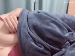 生理中なのにムラムラして我慢できない///女子大生はクリいじってイっちゃった・・・ - Screenshot 5 of 16 - Girl Masturbating