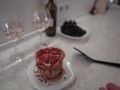 Соблазнила и трахнула своего сводного брата, который готовил завтрак для своей жены и залил мне рот - Screenshot 1 of 16 - Pussy Fuck