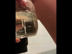 Filling up a mason jar 😜