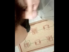 Еще 28, но хуек уже не стоит нормально. Лузер-импотент вонюша филимонов пыжится, ебясь с рукой - Screenshot 9 of 16 - Impotent