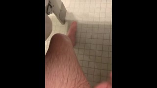 Session de masturbation de douche publique partie finale