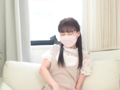 女子大生まな　潮吹きする性玩具を試してみた　192