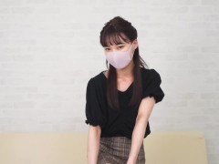 女子大生まな　花柄の下着を脱ぐ　194 - Screenshot 8 of 16 - オナニー