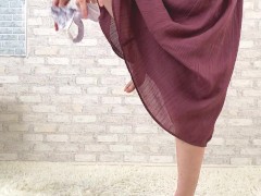 女子大生まな　花柄パンティーが愛液で染みる　222 - Screenshot 4 of 16 - スレンダー