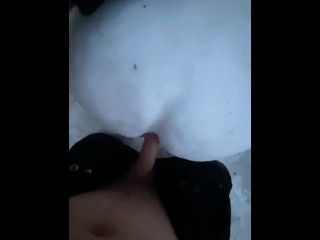 Fucking Frosty The Snowman’s Girl before she Melts from my hot cock!