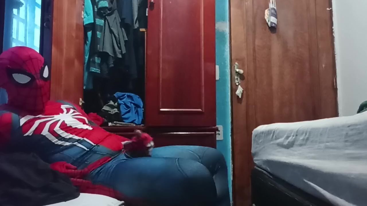 穿着我的蜘蛛侠套装自慰, image size:1280x720