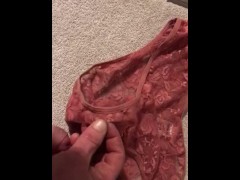 Dirty knickers - Screenshot 5 of 16 - Wank It Now