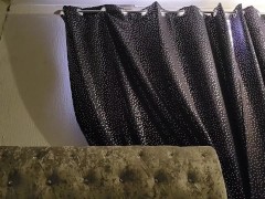 Desparate House Wife records Herself getting ready - Screenshot 10 of 16 - My Friends Hot Mom