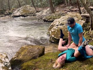 Pawg Ventures Outside for a Public Waterfall Hike and_Finds a Bed of Moss to_Fuck On.