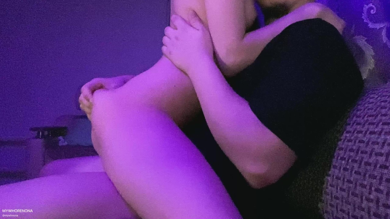 Домашний секс с разговорчивой одногруппницей - Pornhub.com