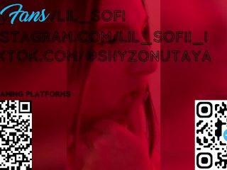 Сексуальный танец в колготках в сетку и трусиках