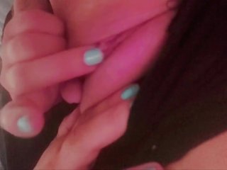 Netflix and Clit Flicks: Naughty MILF Couldn't Resist