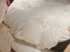 夜の検診で超エロいナースがピストン騎乗位で精子採取してきたw - Screenshot 3 of 16 - 日本人