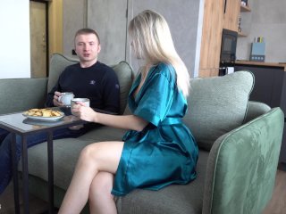 Girlfriend's mom teaches me how to fuck - Letty Black