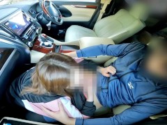 旦那とジムに来て、途中抜け出し不倫男とカーセックする不倫妻 10/16