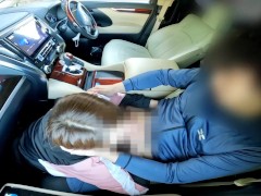 旦那とジムに来て、途中抜け出し不倫男とカーセックする不倫妻 15/16