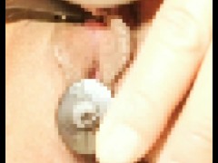 クトリスを電流クリップと電マで弄りました(´ω｀) 4/16