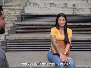 Colombian girl agrees to fuck with a foreign stranger in Medellin Colombia gets a great creampie screenshot number 1