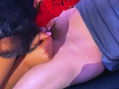 La amiga de mi madrastra es una MILF impresionante con un cuerpo de infarto que me hace perder la ca