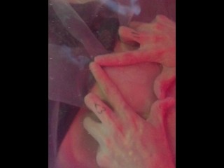 Strobo Ligths 和 Water Girl