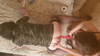 Kochanka Strap On facet anal i zdominowała go