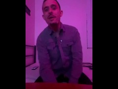 bendingos introducing himself slideshow - Screenshot 13 of 16 - Slideshow