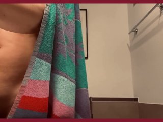 ORGASMUS IN EINER MINUTE, Mein Freund denkt, dass ich mir die Zähne putze, ROUTINE NACH DEM DUSCHEN