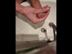 Quick wank in the sink