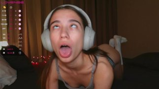 Мои трусики мокрые из-за тебя