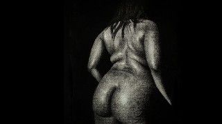 Erótica Art de uma sexy indiana Desi BBW Chubby Woman mostrando suas curvas sexy e bunda grande em som ambiente