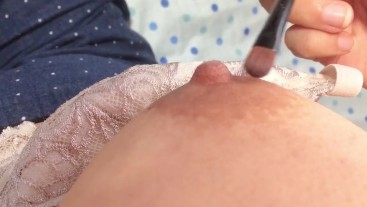 むっちりエロい巨乳日本人女子の素人個人撮影Nipple Play
