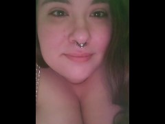 Cleavage and Vaping 💜 - Screenshot 7 of 16 - Cleavage