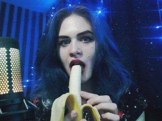 💞 ASMRバナナ舐め私は食べる 🍌🍌🍌