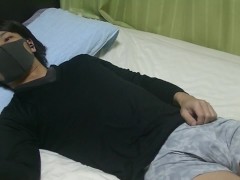 イケメンでセクシーな筋肉質が大量射精！ - Screenshot 1 of 16 - Handsome Guy